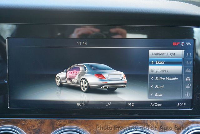 2017 Mercedes-Benz E-Class E 300 Luxury 4MATIC Sedan - 22978338 - 24