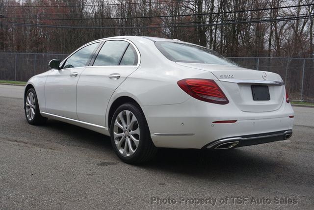 2017 Mercedes-Benz E-Class E 300 Luxury 4MATIC Sedan PEMIUM 2 PKG MASSAGE/DYNAMIC SEATS  - 23007124 - 4