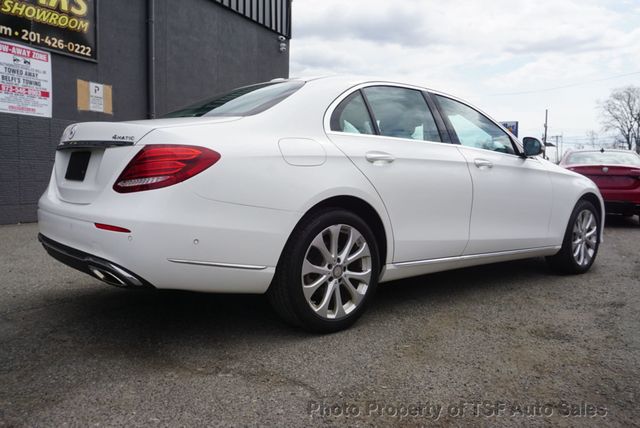 2017 Mercedes-Benz E-Class E 300 Luxury 4MATIC Sedan PEMIUM 2 PKG MASSAGE/DYNAMIC SEATS  - 23007124 - 6