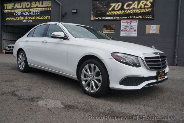 2017 Mercedes-Benz E-Class E 300 Luxury 4MATIC Sedan PEMIUM 2 PKG MASSAGE/DYNAMIC SEATS  - 23007124 - 8