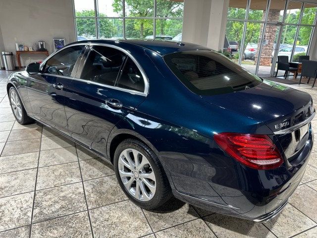 2017 Mercedes-Benz E-Class E 300 Luxury RWD Sedan - 22328980 - 3