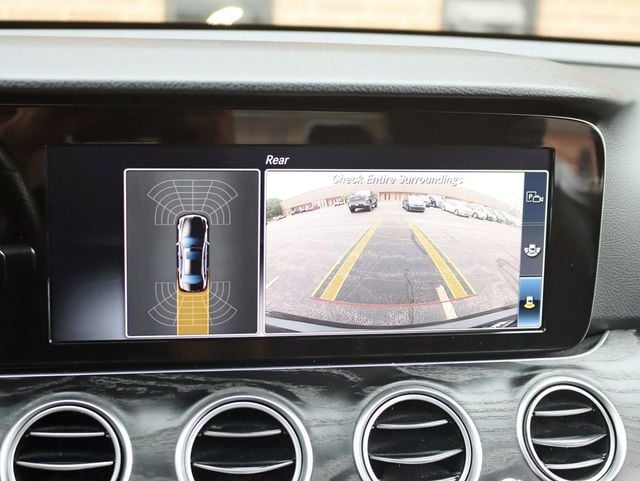 2017 Mercedes-Benz E-Class E300 Sport 4MATIC Premium / Burmester Sound Package - 23095089 - 16