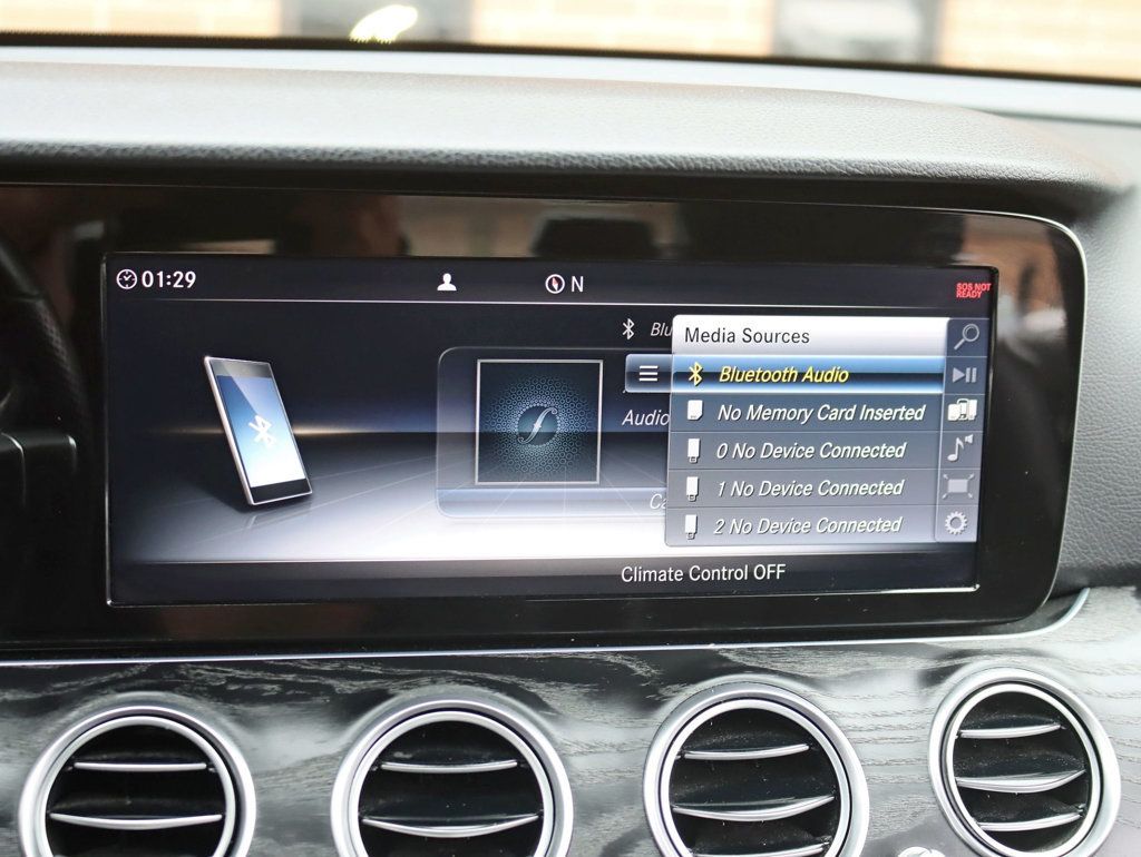 2017 Mercedes-Benz E-Class E300 Sport 4MATIC Premium / Burmester Sound Package - 23095089 - 18