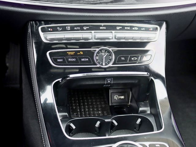 2017 Mercedes-Benz E-Class E300 Sport 4MATIC Premium / Burmester Sound Package - 23095089 - 21