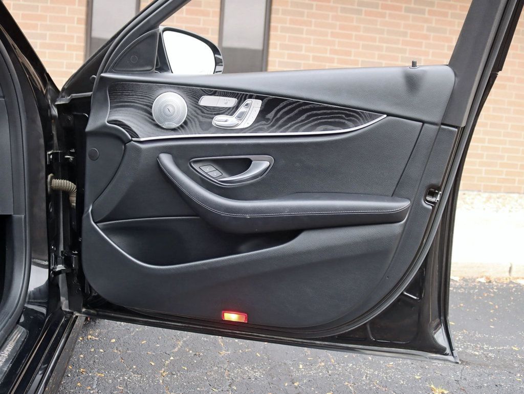 2017 Mercedes-Benz E-Class E300 Sport 4MATIC Premium / Burmester Sound Package - 23095089 - 30