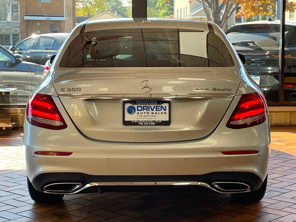 2017 Mercedes-Benz E-Class E 300 Sport 4MATIC Sedan - 22938197 - 9