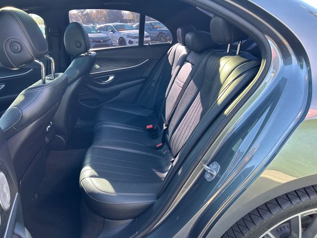 2017 Mercedes-Benz E-Class E 300 Sport 4MATIC Sedan - 23100227 - 6