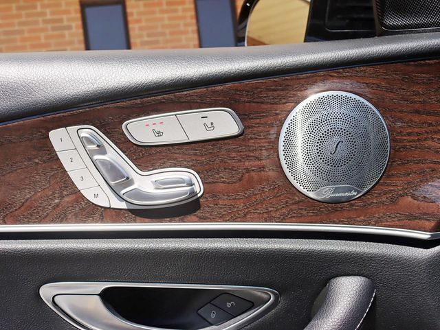 2017 Mercedes-Benz E-Class E 300 Sport 4MATIC Sedan - 23025796 - 26