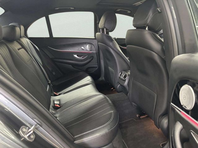 2017 Mercedes-Benz E-Class E 300 Sport 4MATIC Sedan - 23019488 - 17