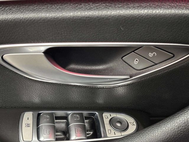 2017 Mercedes-Benz E-Class E 300 Sport 4MATIC Sedan - 23019488 - 29