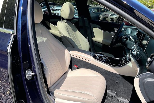 2017 Mercedes-Benz E-Class E 300 Sport 4MATIC Sedan - 23004043 - 11