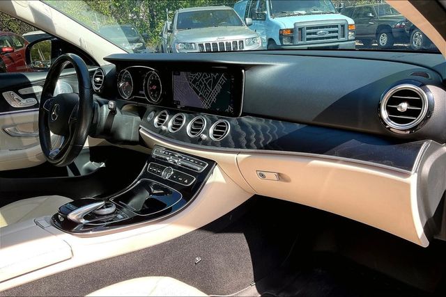 2017 Mercedes-Benz E-Class E 300 Sport 4MATIC Sedan - 23004043 - 12