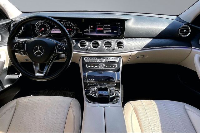 2017 Mercedes-Benz E-Class E 300 Sport 4MATIC Sedan - 23004043 - 19