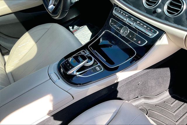 2017 Mercedes-Benz E-Class E 300 Sport 4MATIC Sedan - 23004043 - 29