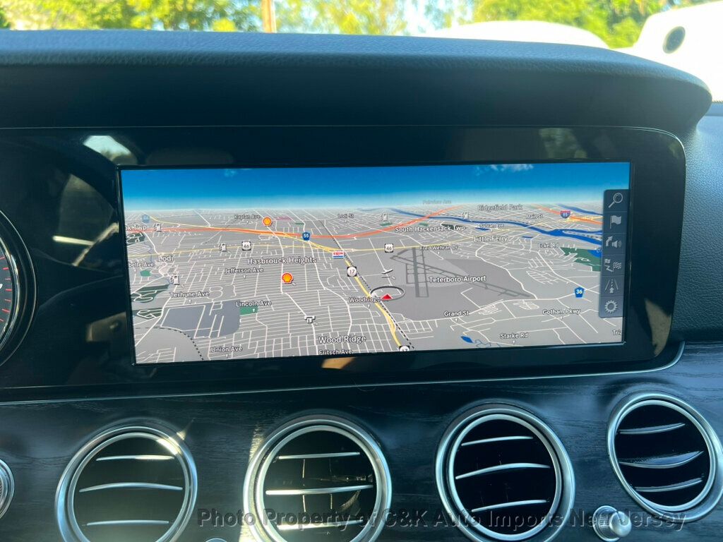 2017 Mercedes Benz E 300 Sport 4MATIC Sedan photo 28
