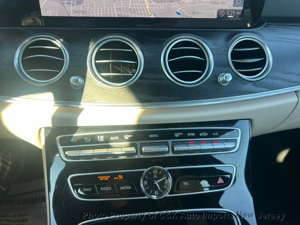 2017 Mercedes Benz E 300 Sport 4MATIC Sedan photo 29