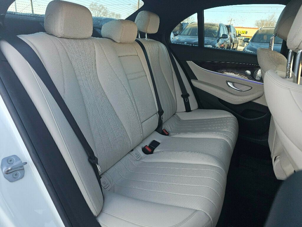 2017 Mercedes-Benz E-Class E 300 Sport 4MATIC Sedan - 22969941 - 17