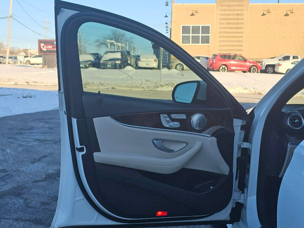 2017 Mercedes-Benz E-Class E 300 Sport 4MATIC Sedan - 22969941 - 19