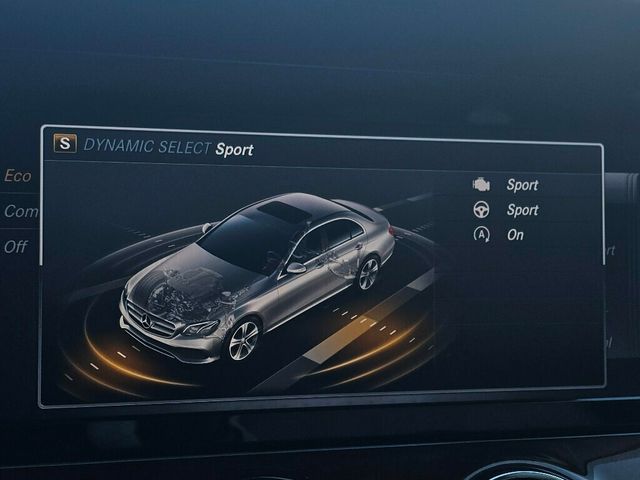 2017 Mercedes-Benz E-Class E 300 Sport 4MATIC Sedan - 22969941 - 26