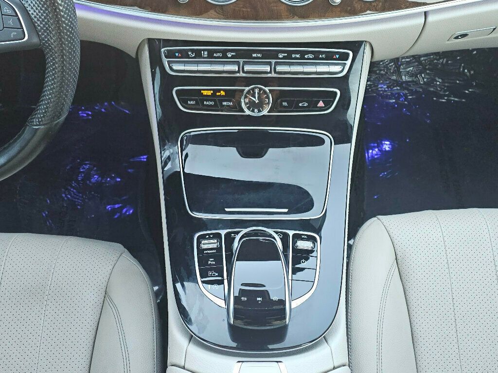 2017 Mercedes-Benz E-Class E 300 Sport 4MATIC Sedan - 22969941 - 30