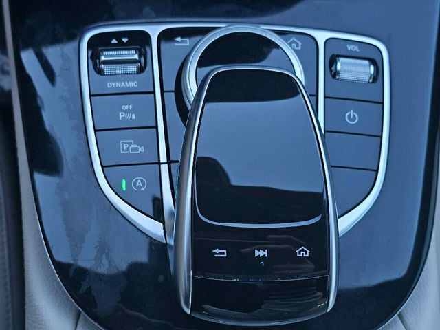 2017 Mercedes-Benz E-Class E 300 Sport 4MATIC Sedan - 22969941 - 31