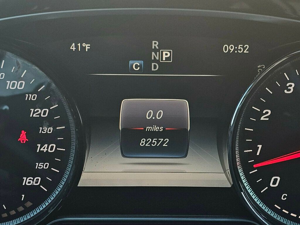 2017 Mercedes-Benz E-Class E 300 Sport 4MATIC Sedan - 22969941 - 34