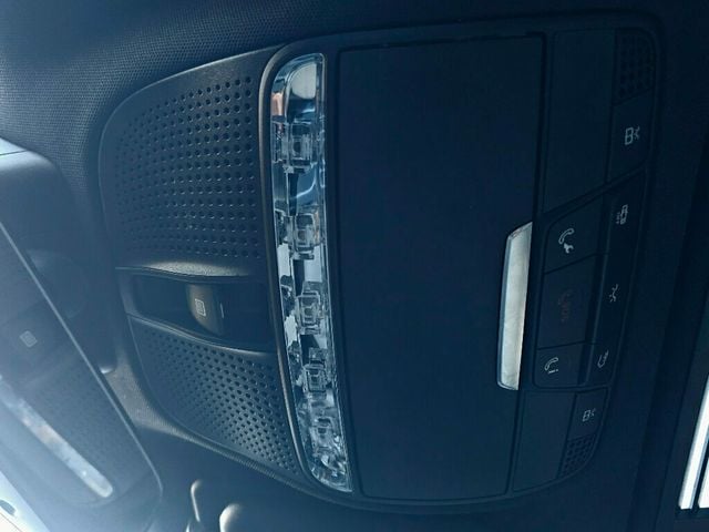 2017 Mercedes-Benz E-Class E 300 Sport 4MATIC Sedan - 22969941 - 40