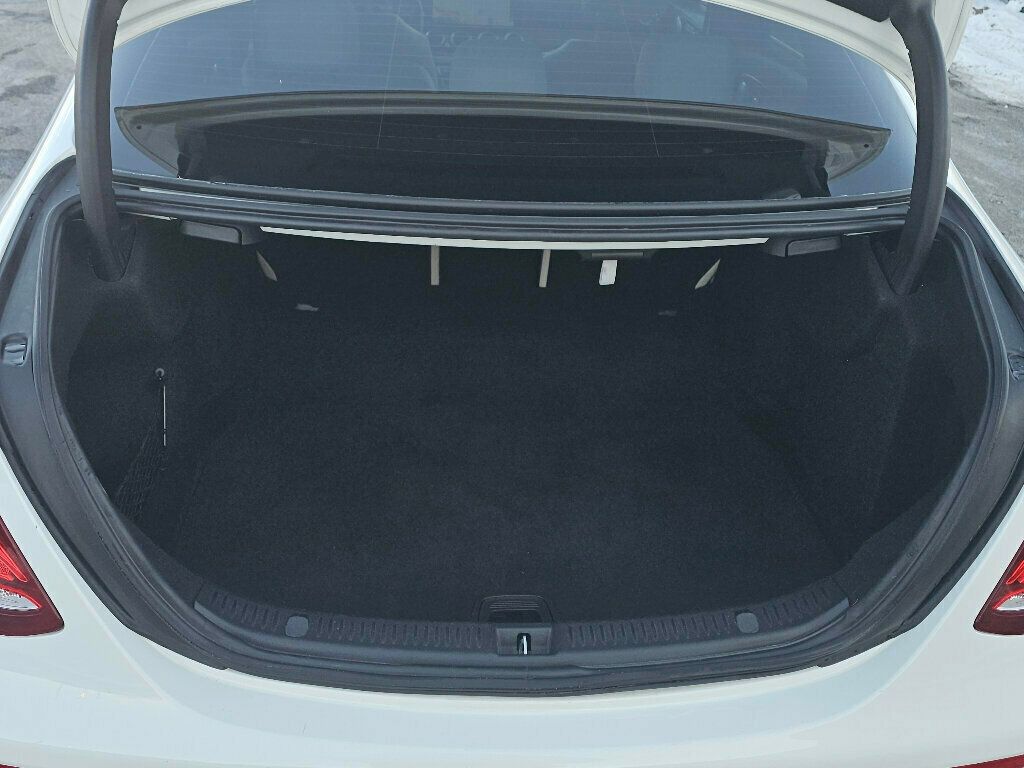 2017 Mercedes-Benz E-Class E 300 Sport 4MATIC Sedan - 22969941 - 46