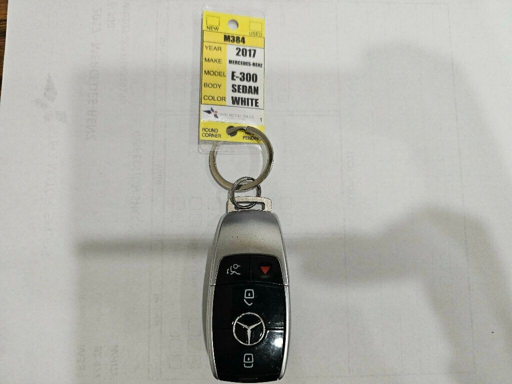 2017 Mercedes-Benz E-Class E 300 Sport 4MATIC Sedan - 22969941 - 47