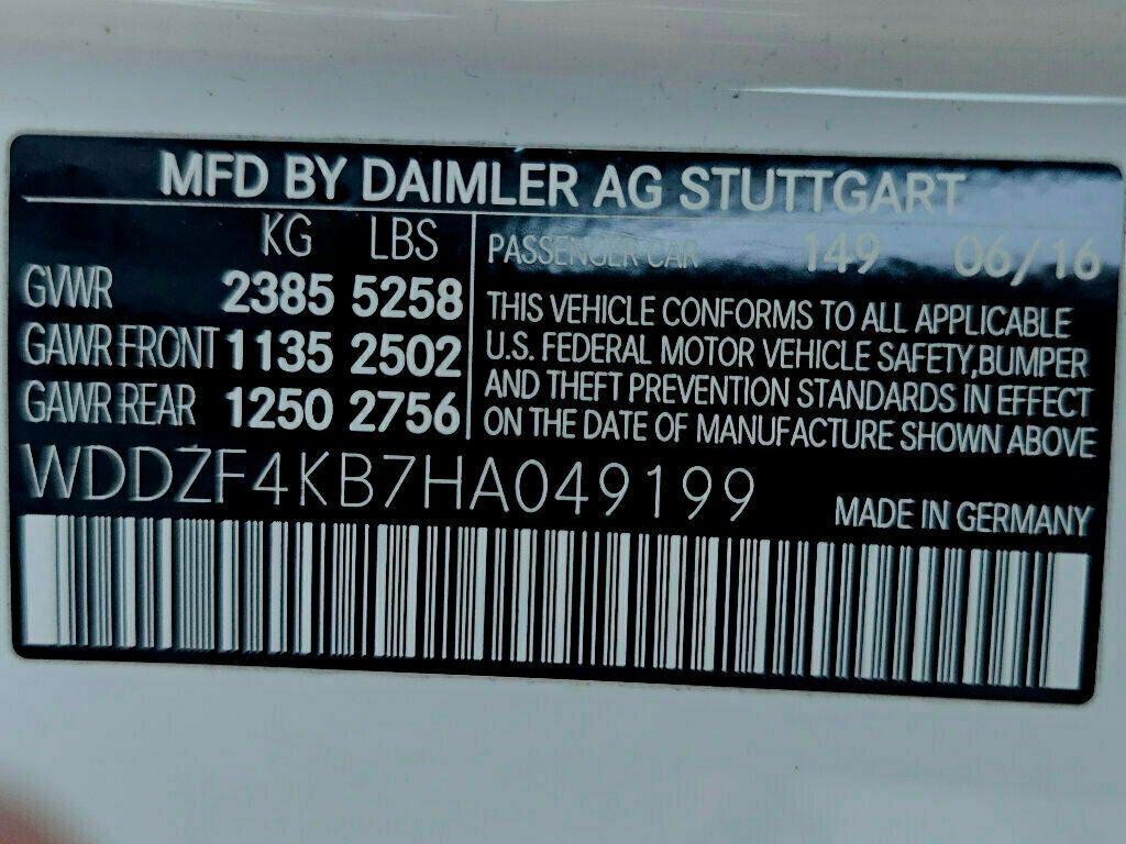 2017 Mercedes-Benz E-Class E 300 Sport 4MATIC Sedan - 22969941 - 50