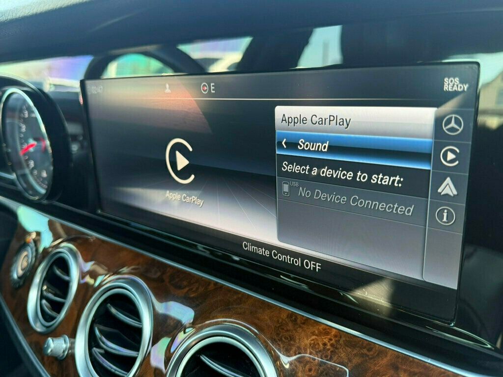 2017 Mercedes-Benz E-Class E 300 Sport 4MATIC Sedan - 23008158 - 22