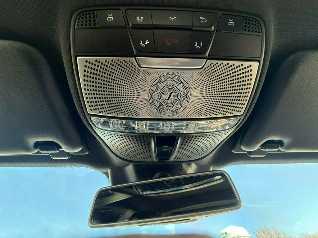 2017 Mercedes-Benz E-Class E 300 Sport 4MATIC Sedan - 23008158 - 33