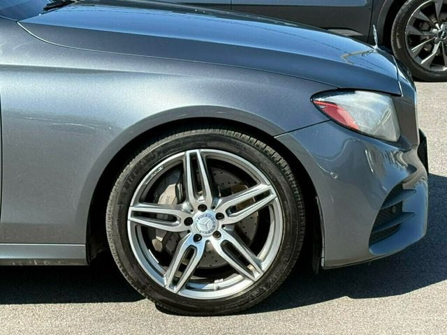 2017 Mercedes-Benz E-Class E 300 Sport 4MATIC Sedan - 23008158 - 34