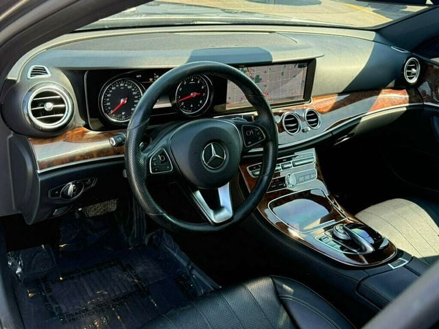 2017 Mercedes-Benz E-Class E 300 Sport 4MATIC Sedan - 23008158 - 7