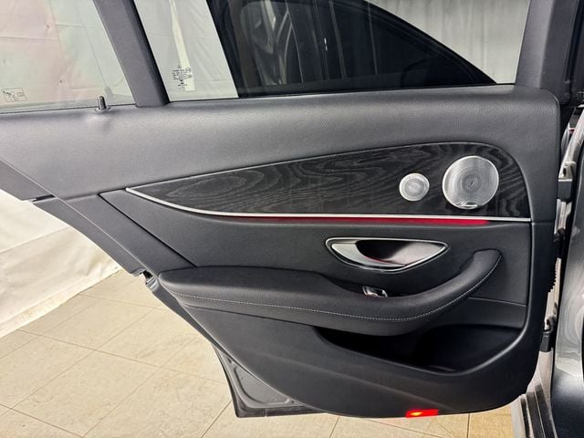 2017 Mercedes-Benz E-Class E 300 Sport 4MATIC Sedan - 22994099 - 15