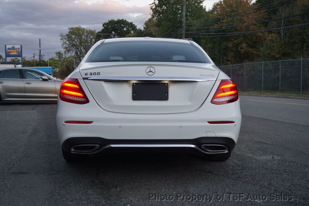 2017 Mercedes-Benz E-Class E 300 Sport 4MATIC Sedan AMG LINE MASSAGE/DYNAMIC SEATS PREMIUM2 - 22930595 - 5