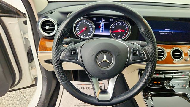 2017 Mercedes-Benz E-Class E 300 Sport 4MATIC Sedan with Premium 1 Package & Burmester SS - 22968503 - 12