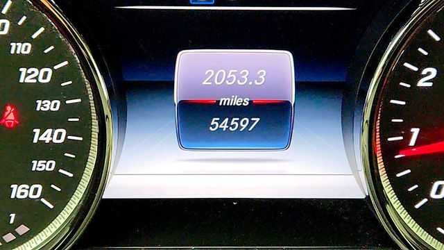 2017 Mercedes-Benz E-Class E 300 Sport 4MATIC Sedan with Premium 1 Package & Burmester SS - 22968503 - 14