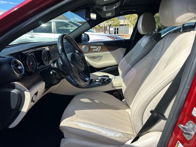 2017 Mercedes-Benz E-Class E 300 Sport RWD Sedan - 22944589 - 11