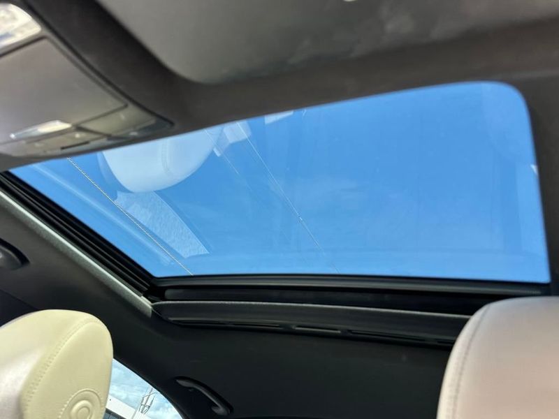 2017 Mercedes-Benz E-Class E 300 Sport RWD Sedan - 22944589 - 18