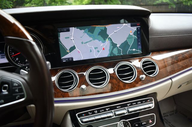 2017 Mercedes-Benz E-Class E 300 Sport RWD Sedan - 23020913 - 18