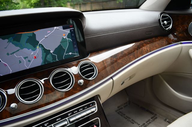 2017 Mercedes-Benz E-Class E 300 Sport RWD Sedan - 23020913 - 19