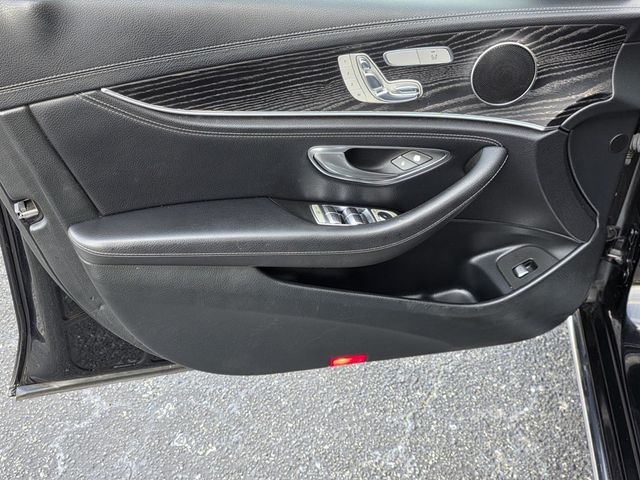 2017 Mercedes-Benz E-Class E 300 Sport RWD Sedan - 22991108 - 27