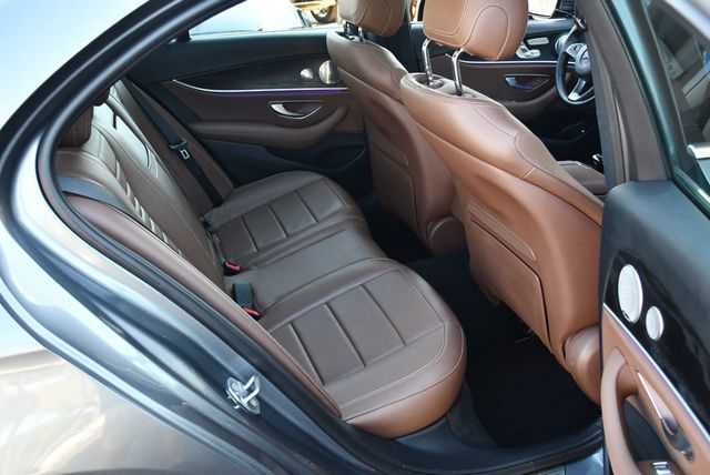 2017 Mercedes-Benz E-Class E 300 Sport RWD Sedan W/P1 and Sport Wheel Packages - 23070779 - 19