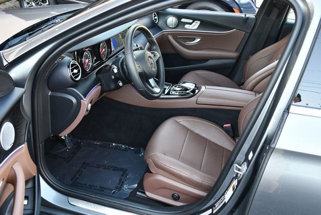 2017 Mercedes-Benz E-Class E 300 Sport RWD Sedan W/P1 and Sport Wheel Packages - 23070779 - 43