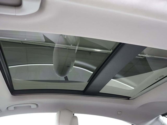 2017 Mercedes-Benz E-Class E 400 RWD Coupe - 22993710 - 19