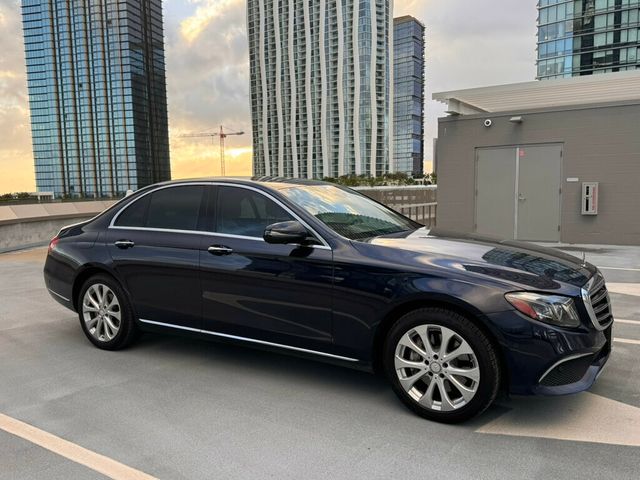 2017 Mercedes-Benz E-Class E300's photo