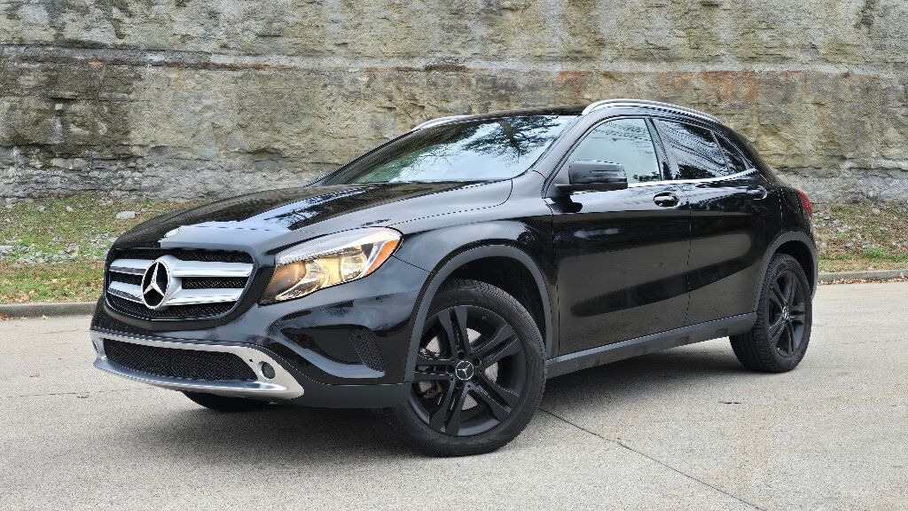 2017 Mercedes-Benz GLA GLA 250 1 Owner  LOW MILES  - 22719513 - 0