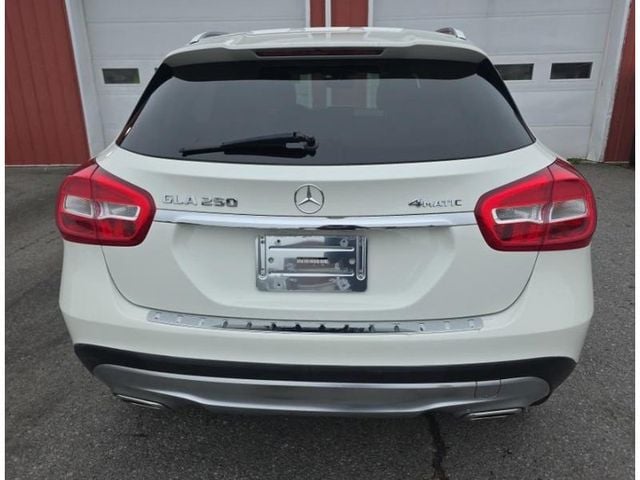 2017 Mercedes-Benz GLA GLA 250 4MATIC SUV - 23009003 - 4