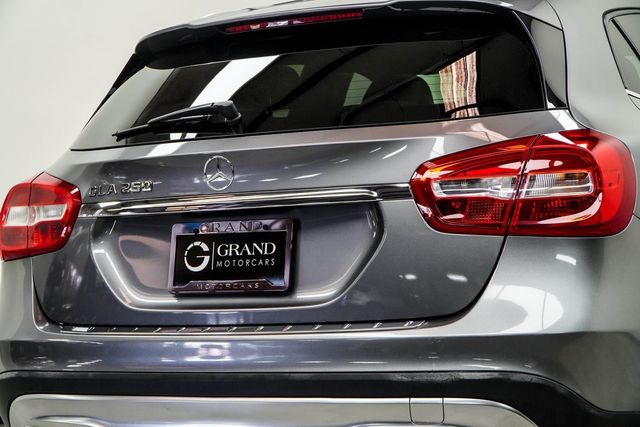 2017 Mercedes-Benz GLA GLA 250 SUV - 22942795 - 12